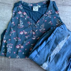 Floral blouse lace up front